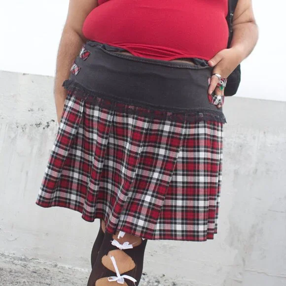 Vintage Plus Tripp Mini Skirt - Picture 5 of 5